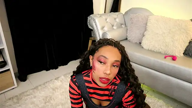 Valeriestyle online show from 10-06-25, 04:10