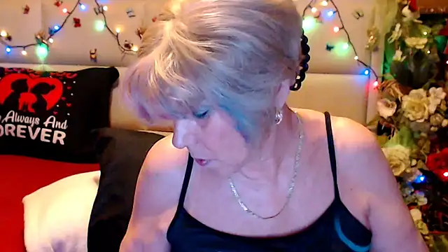 HappyWomanOn online show from 03-06-26, 09:28