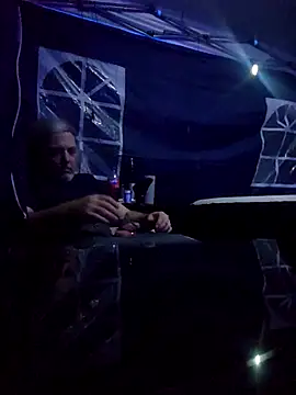 Hotredheadandtoungelasher online show from 03-08-25, 10:24