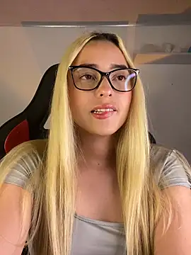 Irisweet  online show from 02-22-25, 09:26