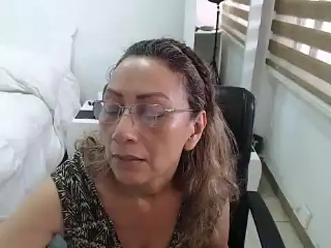 jesy hot online show from 02-28-25, 04:31