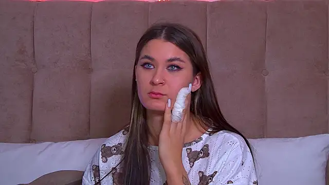 RachelSimpson online show from 01-17-25, 07:19