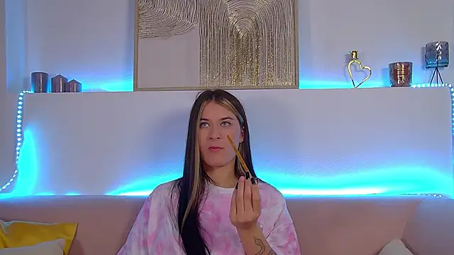 RachelSimpson online show from 03-05-25, 09:15