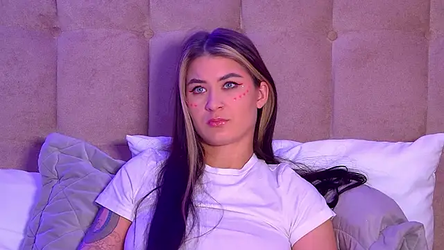 RachelSimpson online show from 03-15-25, 09:27