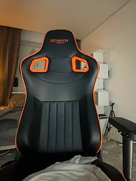 Bastet online show from 12-20-24, 09:50