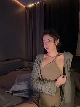 Bastet online show from 11-17-25, 06:03