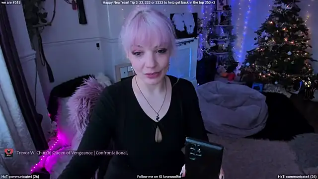 Snapshot of AliceW0lf chatting on 01-09-26, 03:59 AliceW0lf online show from 01-09-26, 03:59