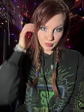 courtneyoccult online show from 12-14-25, 11:20