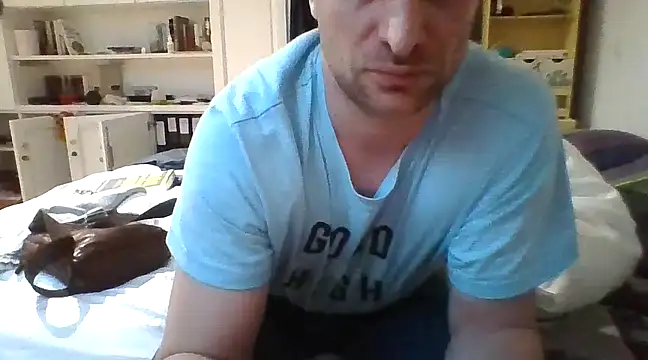 MmaxX004 online show from 02-22-25, 07:23