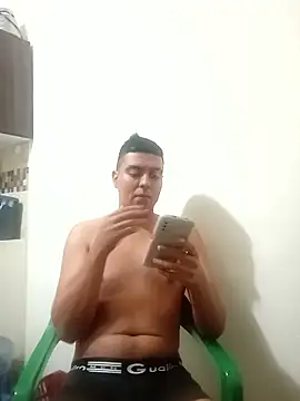 Chocolatinajet online show from 01-13-26, 02:28