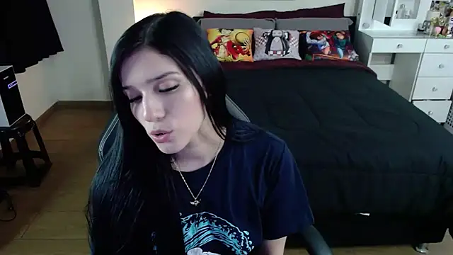 Snapshot of kittykat18x chatting on 05-21-26, 01:34 kittykat18x online show from 05-21-26, 01:34