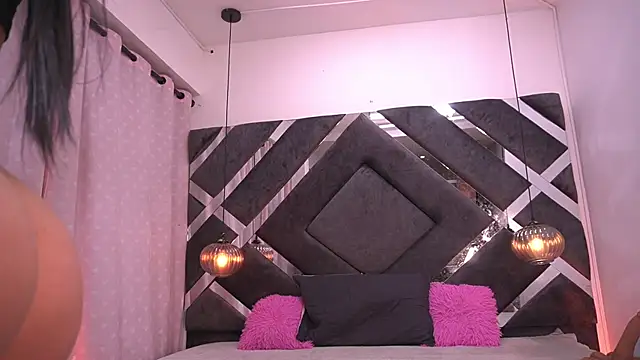 violeta aroca online show from 01-21-25, 03:04