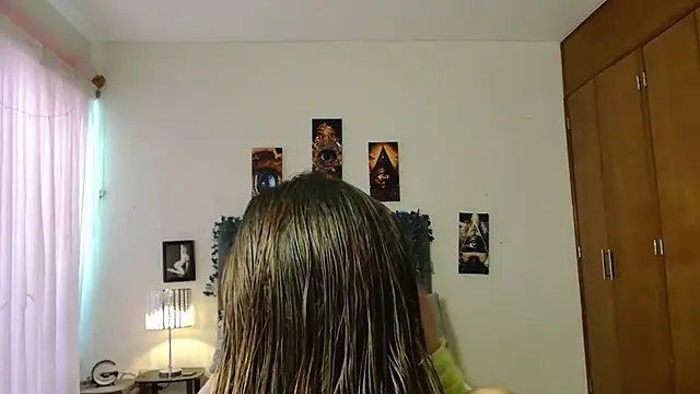 3littleschoolteens online show from 11-10-25, 07:46