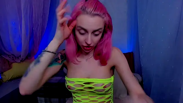 LickLizzy online show from 01-31-25, 08:22