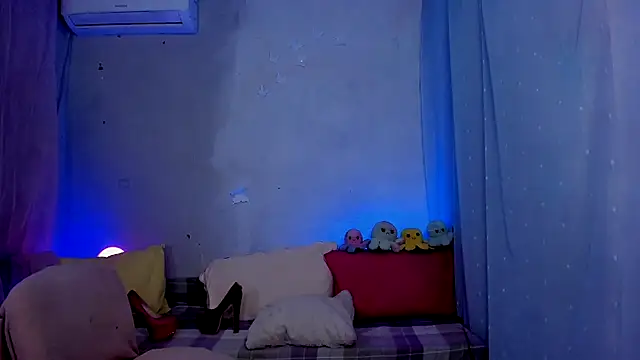 LickLizzy online show from 02-06-25, 11:15