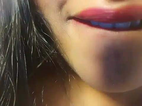 Snapshot of Savithri9 chatting on 11-22-25, 05:28 Savithri9 online show from 11-22-25, 05:28