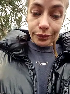 Keli Jessi online show from 03-25-26, 01:17