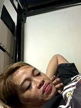 Snapshot of pinay4uwithagoodheart chatting on 12-18-25, 08:42 pinay4uwithagoodheart online show from 12-18-25, 08:42