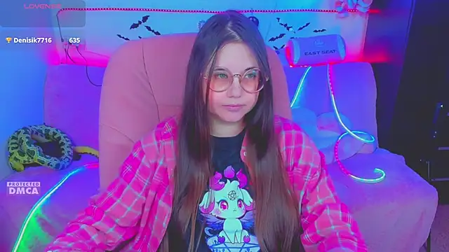 Lolisuccub online show from 04-21-26, 04:45