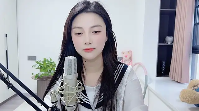 HaagenDazs  online show from 12-04-24, 08:34