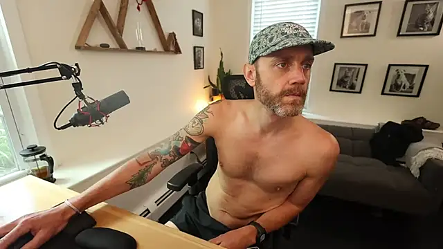 BradBronton online show from 05-10-26, 06:13