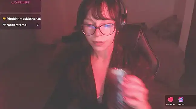 Snapshot of modjo_ chatting on 02-13-25, 01:08 modjo  online show from 02-13-25, 01:08