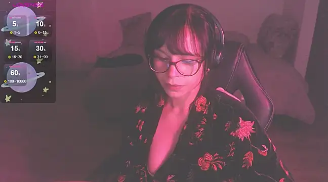 Snapshot of modjo_ chatting on 02-21-25, 03:12 modjo  online show from 02-21-25, 03:12