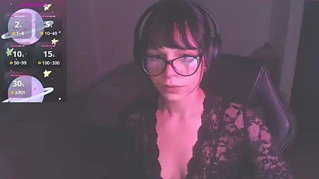 Snapshot of modjo_ chatting on 10-19-25, 04:35 modjo  online show from 10-19-25, 04:35