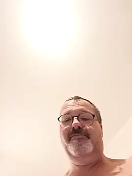 mike9473 online show from 11-14-25, 01:43