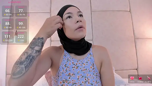 aisha vs online show from 11-13-25, 12:15