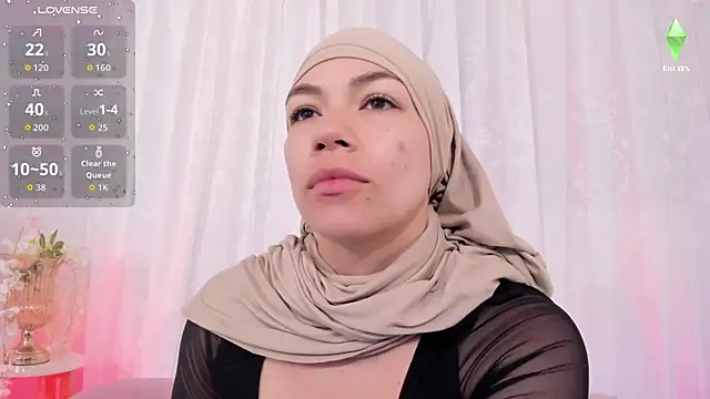 aisha vs online show from 06-06-26, 12:43