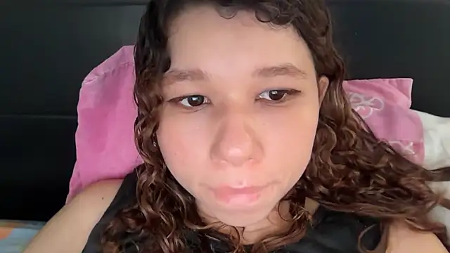 Snapshot of hecate1224 chatting on 03-16-26, 08:13 hecate1224 online show from 03-16-26, 08:13