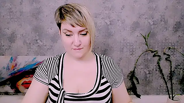 Djullia online show from 04-23-26, 12:29