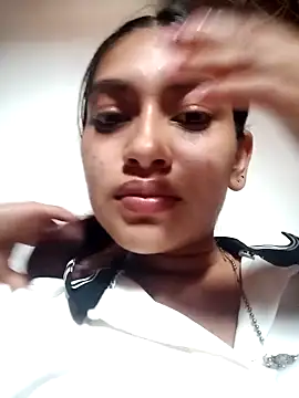 annie-19 online show from 12-01-24, 06:08