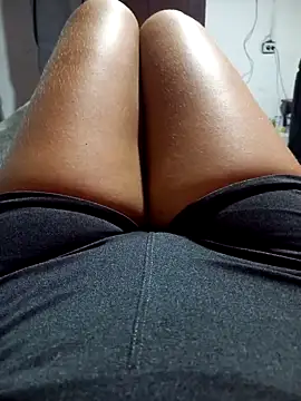 annie-19 online show from 01-12-25, 02:30