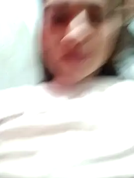 annie-19 online show from 02-22-25, 07:47