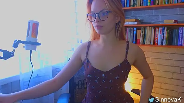 sinteas online show from 02-18-25, 09:32