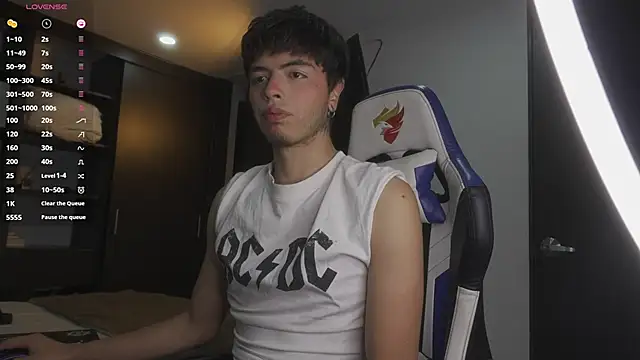  morghan  online show from 10-24-25, 03:36