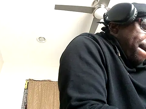 Londonfrotadejr online show from 12-08-24, 03:13