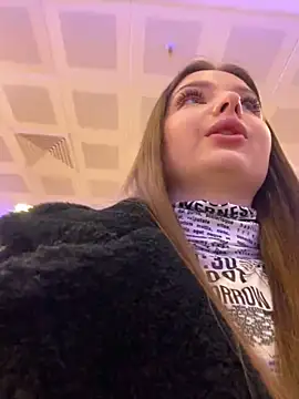 KrisMagnoly online show from 01-08-25, 05:37