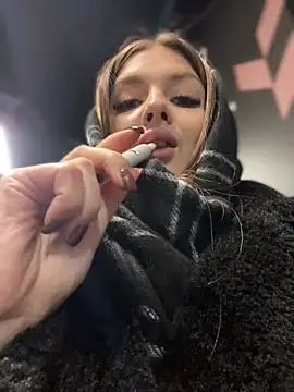 KrisMagnoly online show from 01-22-25, 02:46