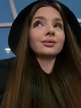 KrisMagnoly online show from 03-18-25, 04:48