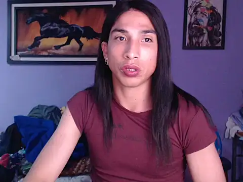 brunettehot77 online show from 05-05-26, 09:01
