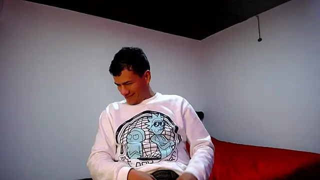 Snapshot of Deiby_casas chatting on 01-08-25, 05:16 Deiby casas online show from 01-08-25, 05:16