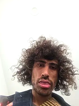 SpeedMagnumBlade6669 online show from 04-03-26, 08:18