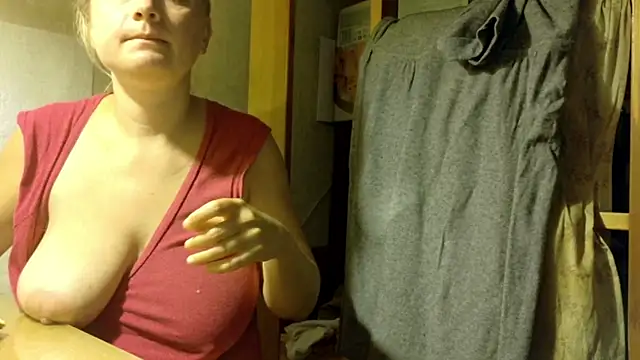 FrumCake online show from 09-10-25, 04:07