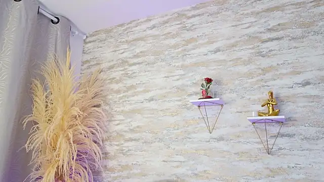 Lea Foster online show from 03-11-25, 09:15