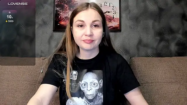 Snapshot of CassieMils chatting on 02-02-26, 11:14 CassieMils online show from 02-02-26, 11:14