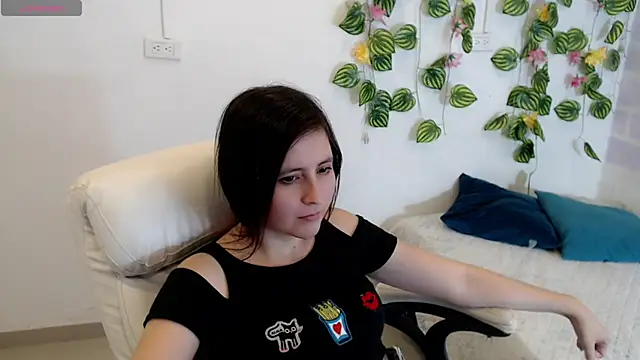 tania sweet   online show from 10-02-25, 06:15