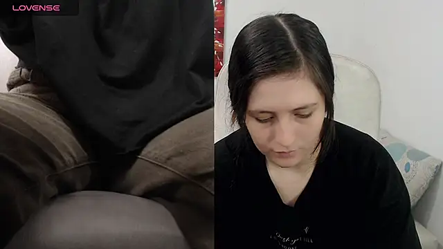 Snapshot of tania_sweet__ chatting on 07-25-26, 04:15 tania sweet online show from 07-25-26, 04:15